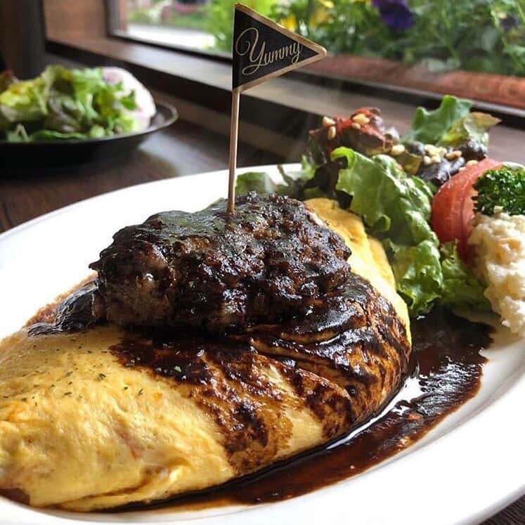 aumoグルメのグルメインスタ