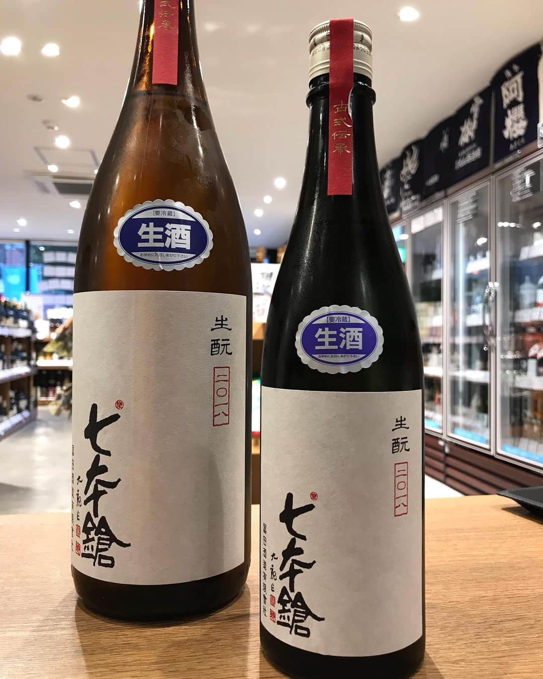 鈴木酒販神田店 〈日本酒とワインの専門店〉のグルメインスタ