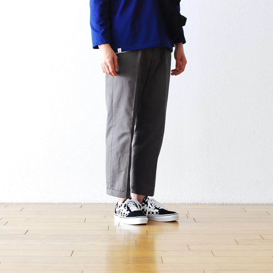 wonder_mountain_irieさんのインスタグラム写真 - (wonder_mountain_irieInstagram)「_ ［unisex］ itten. / イッテン “itten 16 Old Style Trousers” ￥27,000- _ 〈online store / @digital_mountain〉 http://www.digital-mountain.net/shopdetail/000000009644/ _ 【オンラインストア#DigitalMountain へのご注文】 *24時間受付 *15時までのご注文で即日発送 *1万円以上ご購入で送料無料 tel：084-973-8204 _ We can send your order overseas. Accepted payment method is by PayPal or credit card only. (AMEX is not accepted)  Ordering procedure details can be found here. >>http://www.digital-mountain.net/html/page56.html _ 本店：#WonderMountain  blog>> http://wm.digital-mountain.info/blog/20190509-1/ _ #itten. #イッテン styling.(height 175cm weight 59kg) bag→ #itten. ￥11,880- cutsewn → #itten. ￥10,800- shoes→ #vans ￥8,100- _ 〒720-0044  広島県福山市笠岡町4-18 JR 「#福山駅」より徒歩10分 (12:00 - 19:00 水曜定休) #ワンダーマウンテン #japan #hiroshima #福山 #福山市 #尾道 #倉敷 #鞆の浦 近く _ 系列店：@hacbywondermountain _」5月9日 19時32分 - wonder_mountain_