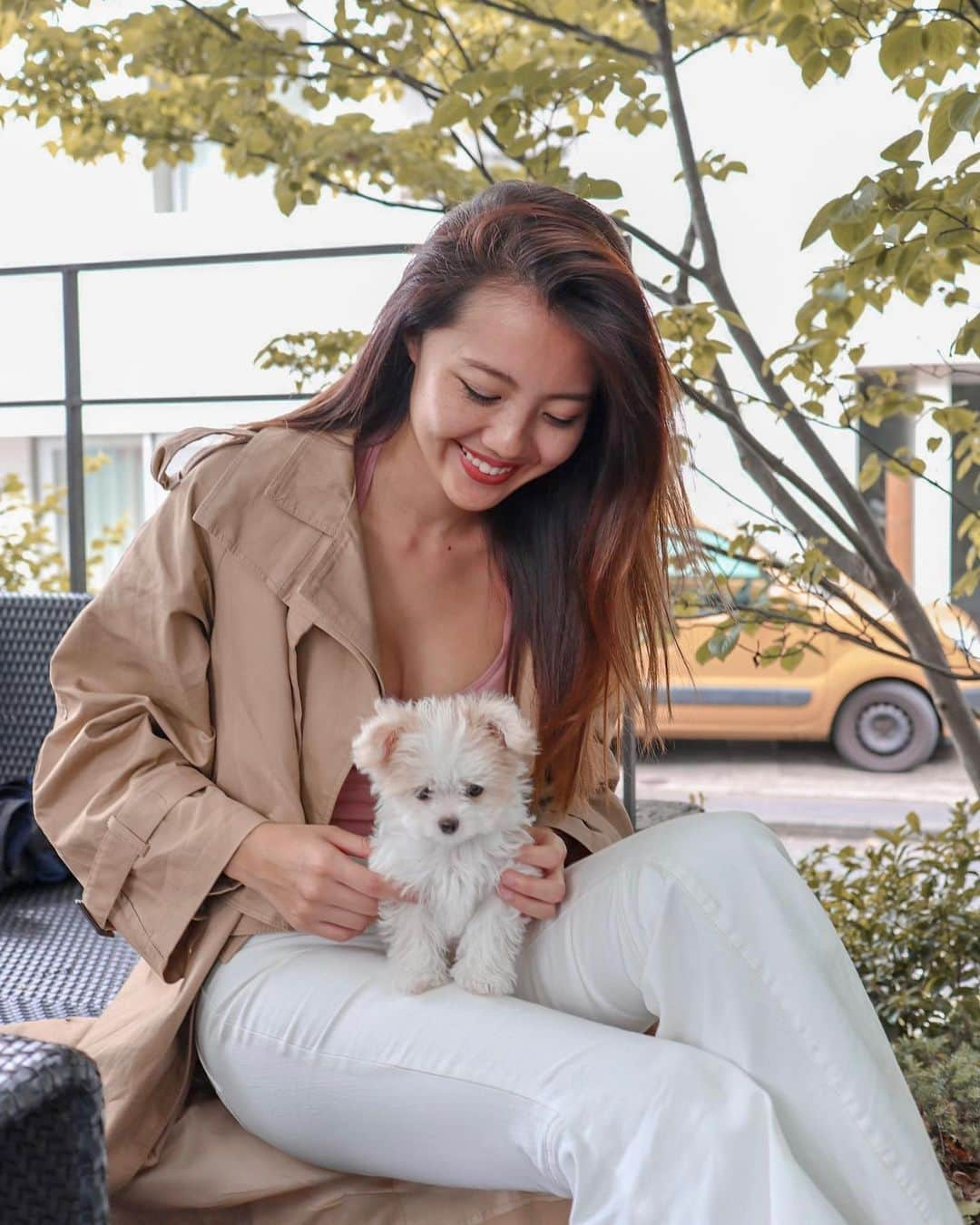 佐藤マクニッシュ怜子さんのインスタグラム写真 - (佐藤マクニッシュ怜子Instagram)「on a date with my baby girl 🐶 ‘ 6/1-6/2 @amaterasjapan POPUPストア確定しました！場所は表参道で両日12:00-20:00予定💫 新商品も大量に出るのと、フォトスポットや限定商品とかもあったり、なんと新しい発表もあります！詳細は後日出るけど、日にち空けておいてね🖤  最近はLaniにいろんな友達が会いに来てくれて とってもフレンドリーな子に育ってます🥰 みんな遊んでね〜わんちゃん連れて行けるおすすめの場所も教えて欲しい👂🏼」5月9日 20時53分 - reikoofficial