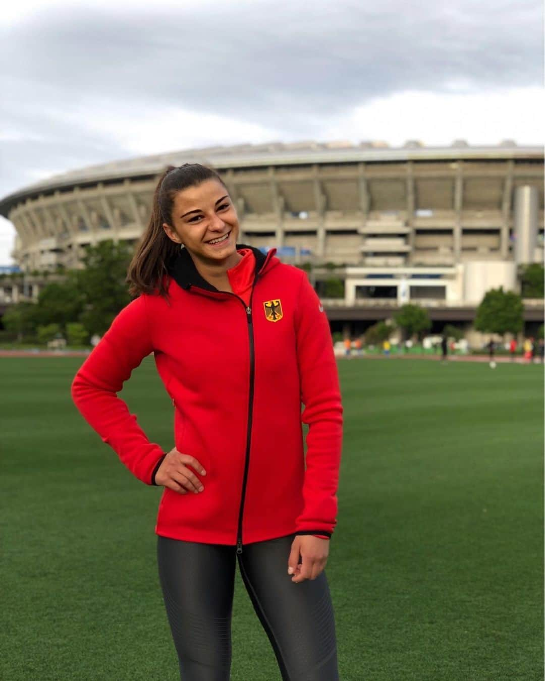 Katrin Fehmのインスタグラム：「Final destination YOKOHAMA @iaafyokohama19  ________________________________________________________ 📸 @keshiabeverly #worldrelays2019 #yokohama #japan #worldrelays #4x2 #teamgermany #heretocreate #trackandfield #trackgirl #focus #dlv #nissanstadium #gettingfaster #competition」