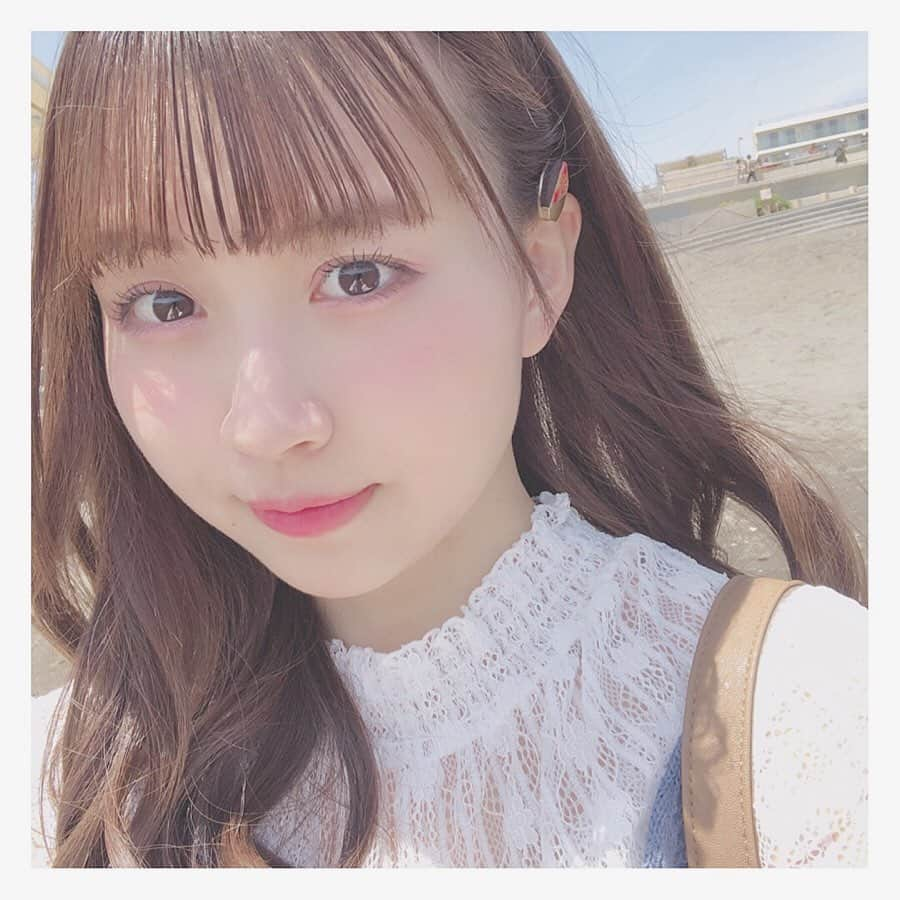 中野あいみさんのインスタグラム写真 - (中野あいみInstagram)「﻿ 🐚🏝♡﻿ ﻿ ♥︎︎ - ♥︎︎ - ♥︎︎ - ♥︎︎ - ♥︎︎ - ♥︎︎ - ♥︎︎ - ♥︎︎ - ♥︎︎ - ♥︎︎ - ♥︎︎ - ♥︎︎﻿ - ♥︎︎﻿﻿ ﻿ #中野あいみ #あいみんぐらむ #あいみんふぁっしょん #江ノ島 #海 #水色のビスチェはネットで一目惚れして即購入 #何かとレースって強いよね #ガーリー #最近は日焼け止めが欠かせない毎日でございます #太陽さんギラギラサンサン #ピンは江ノ島の食べ歩きコース途中で購入 #身だしなみから江ノ島線満喫しました」5月9日 21時06分 - nakano_aimi