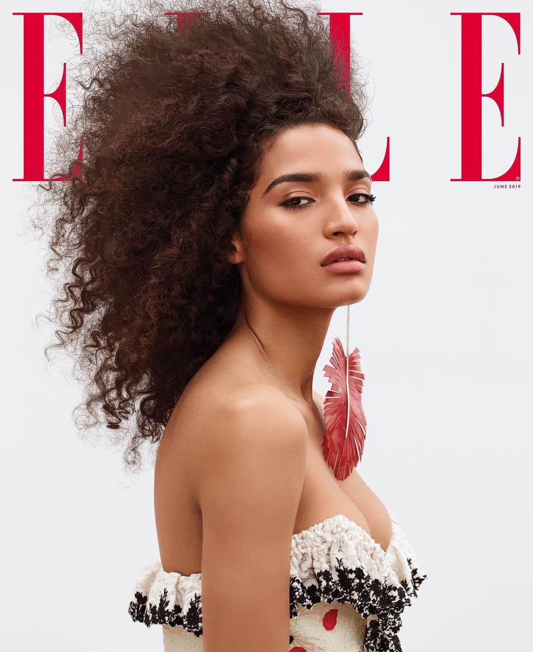 ELLE Magazineさんのインスタグラム写真 - (ELLE MagazineInstagram)「For transgender model and star of @poseonfx @indyamoore, survival mode has always been the default. “I don’t know who I am outside of someone who’s just trying to be free and find safety for myself and for others," she told ELLE for our June issue. Link in bio to read the full story.⁣ ⁣ ELLE June 2019:⁣ Editor-in-chief: @ninagarcia⁣ Cover star: @indyamoore⁣ Photographer: @zoeygrossman⁣ Stylist: @charlesvarenne⁣ Wearing: @louisvuitton ⁣ Hair: @hoshounkpatin, @prose⁣ Makeup: @makeupvincent⁣ Nails: @marisacarmichael, @essie⁣ Produced by: Michelle Hynek at Crawford & Co Productions.」5月9日 21時11分 - elleusa