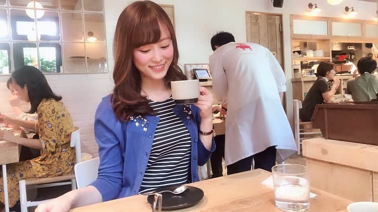 青山智美のインスタグラム