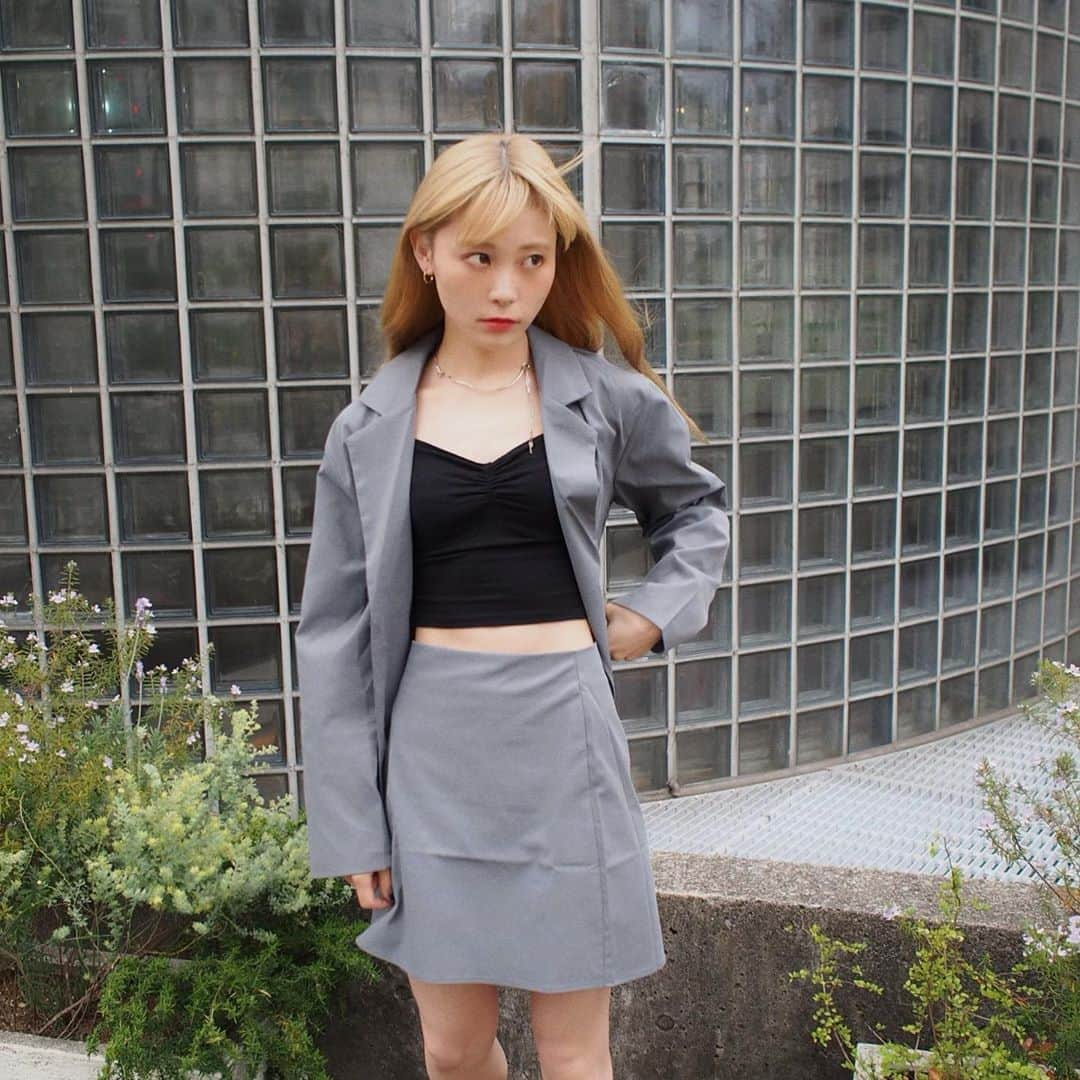 RINA（鈴木理菜）さんのインスタグラム写真 - (RINA（鈴木理菜）Instagram)「お気に入りセットアップ #ootd」5月9日 21時21分 - urarina821