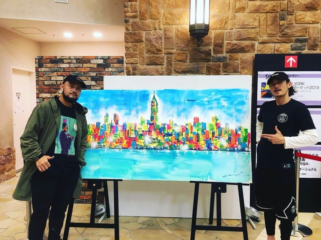 窪塚洋介のインスタグラム：「Long time no see @novol !!! #hankyu #nyfes #livepainting」