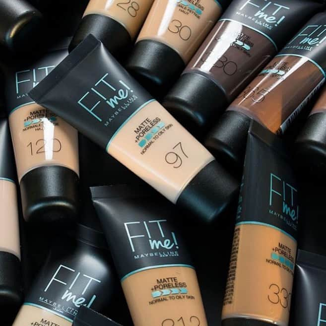 Maybelline New Yorkさんのインスタグラム写真 - (Maybelline New YorkInstagram)「Which shade of fit me foundation are you wearing today? 👀  Our tube packaging can be found in European, Middle Eastern and African markets.」5月9日 22時36分 - maybelline