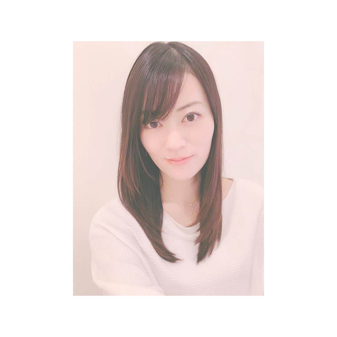 煌月爽矢のインスタグラム：「.﻿ .﻿ ﻿ ﻿ 結局やっぱり前髪切っちゃった。﻿ ﻿ ﻿ 切ったら切ったでむず。﻿ ﻿ ﻿ ﻿ ﻿ 切っちゃ伸ばしー 伸ばしちゃ切りー  食っちゃ寝みたいなループ ﻿ ﻿ ﻿ ﻿ 安定しない(ﾉω･､) ｳｩ･･･﻿ ﻿ 薄ーく載せますw﻿ ﻿ ﻿ #前髪﻿ #カット﻿ ﻿#悩みは尽きないものだよね #結局コンプレックスとの戦い #いかにマイナスに考え過ぎずに改善策をひらめくかなんだろうね」