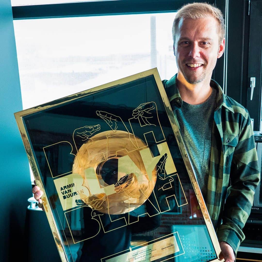 Armin Van Buurenさんのインスタグラム写真 - (Armin Van BuurenInstagram)「WOW! Gold for 'Blah Blah Blah' in France, Platinum for 'Blah Blah Blah' in Belgium and Gold for 'Wild Wild Son' in the Netherlands. Thank YOU! 😄」5月9日 23時09分 - arminvanbuuren