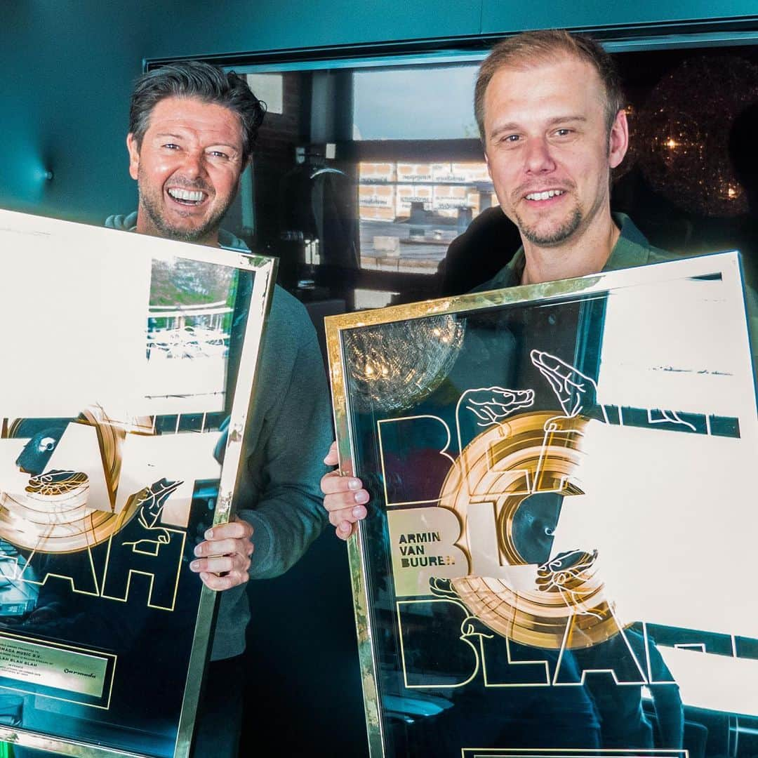 Armin Van Buurenさんのインスタグラム写真 - (Armin Van BuurenInstagram)「WOW! Gold for 'Blah Blah Blah' in France, Platinum for 'Blah Blah Blah' in Belgium and Gold for 'Wild Wild Son' in the Netherlands. Thank YOU! 😄」5月9日 23時09分 - arminvanbuuren