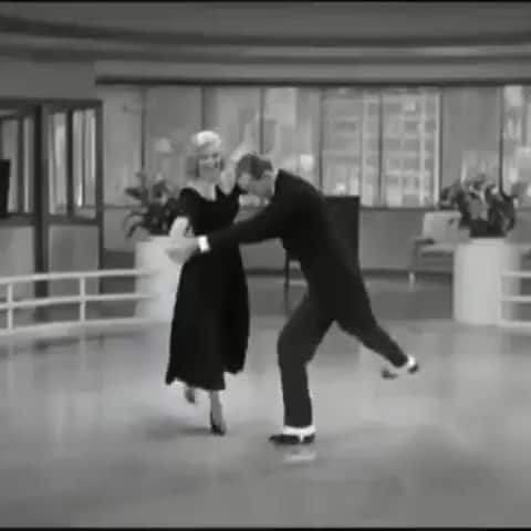Nature|Folk|Portrait|Videoのインスタグラム：「━━━━━━━━━━━━━━━━━━━ Film Swing time - Rogers and Astaire  Congratulations!  Selection by @gulperi_karademir ━━━━━━━━━━━━━━━━━━━ Team #portraitmood @unsalsicilli @humanistanbul @celilbezeng @emili35 @gizemparlak_ @gulumsedunya @semihcevval @gulperi_karademir @hakancgrn ━━━━━━━━━━━━━━━━━━━ Community @moodcommunity General Tag #moodcommunity ━━━━━━━━━━━━━━━━━━━ #PM_pics_swingtime」