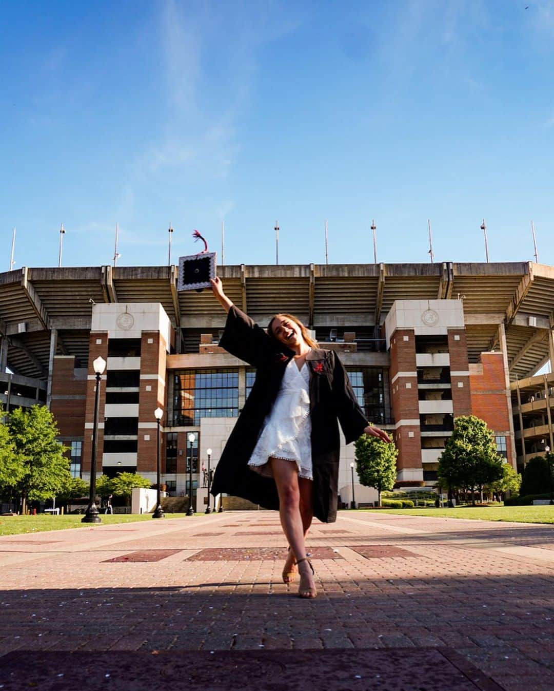 ペイトン・アーンストさんのインスタグラム写真 - (ペイトン・アーンストInstagram)「Last post about graduation I swear🎓」5月10日 11時20分 - peytonernst