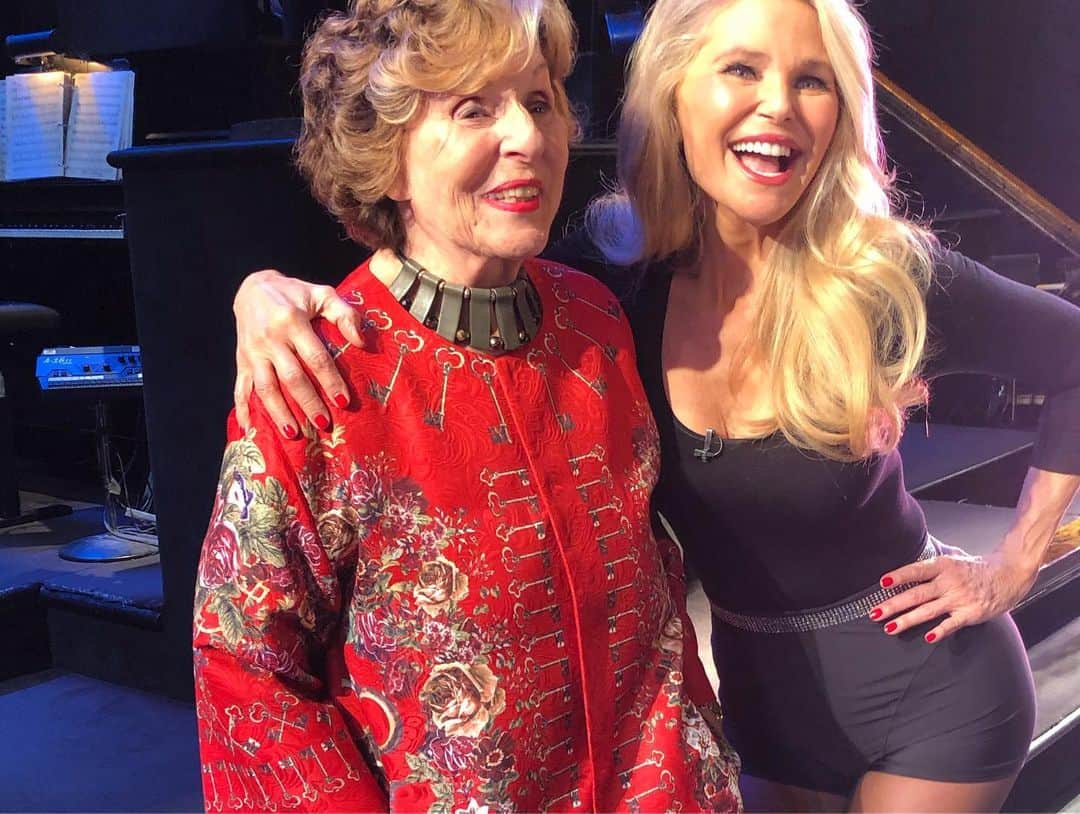 クリスティ・ブリンクリーさんのインスタグラム写真 - (クリスティ・ブリンクリーInstagram)「Come with me Behind the Scenes at Chicago the musical TONIGHT on Access! On #NBC 7:30 EST @accessonline  and the beautiful woman I am chatting with is the other half of my Producing Team Fran Weissler and Barry Weissler She just celebrated her 91 st Birthday and she is a wonderful force of positive energy! She looks amazing right!!!!And they both looked right past my age and gave me the part because they wanted me and didn’t define me by the number. No wonder they have the longest running play on Broadway! They follow their gut! And I’m so grateful! @chicagomusical #bts」5月10日 2時32分 - christiebrinkley