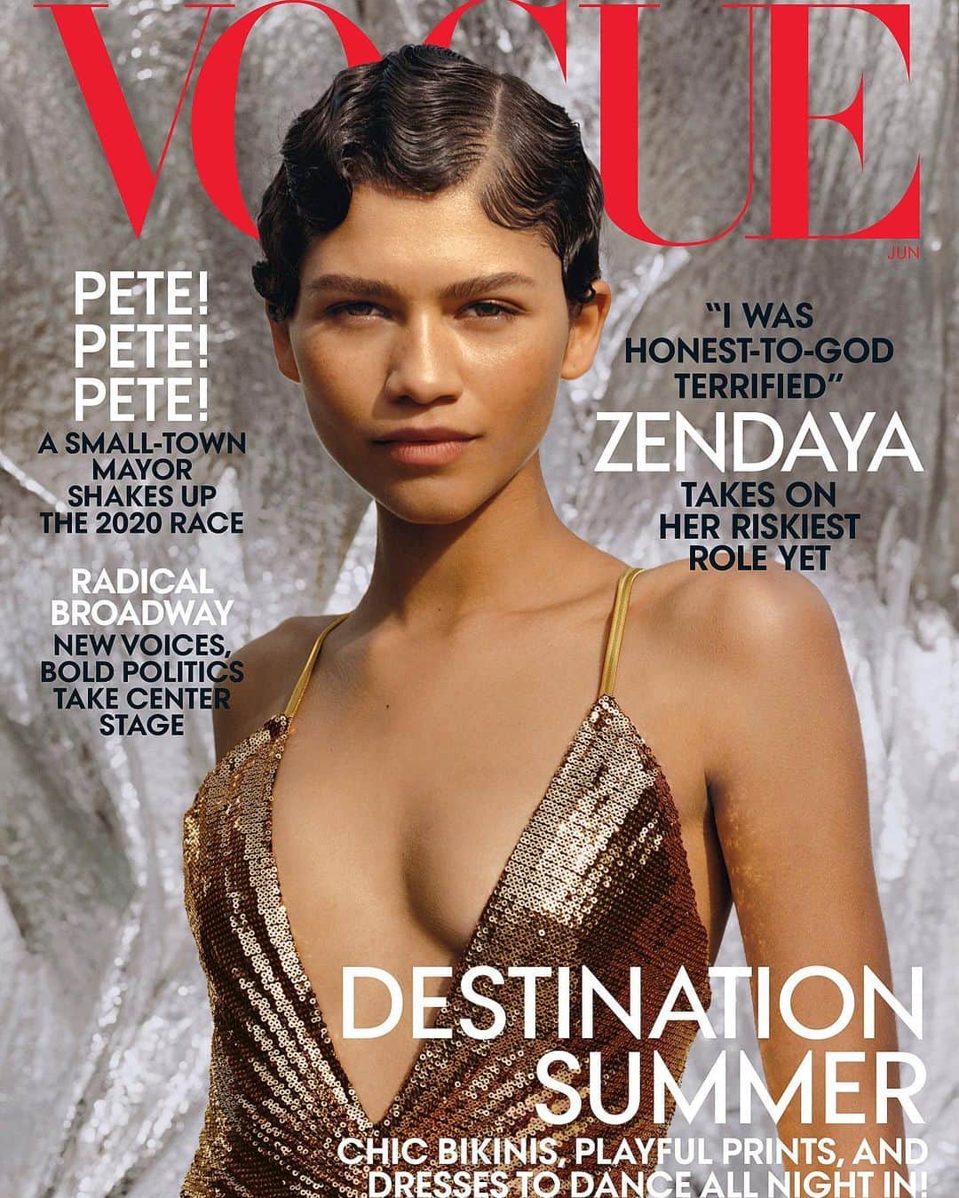 Just Jaredさんのインスタグラム写真 - (Just JaredInstagram)「@zendaya opens up about dream roles, activism and what’s coming next in her career in the June 2019 issue of @voguemagazine.  #Zendaya #Vogue Photos: @tylersphotos」5月10日 2時53分 - justjared