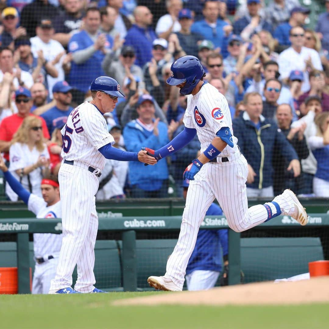 シカゴ・カブスさんのインスタグラム写真 - (シカゴ・カブスInstagram)「@kris_bryant17 has homered in four of the last five games! #KBoom」5月10日 3時49分 - cubs