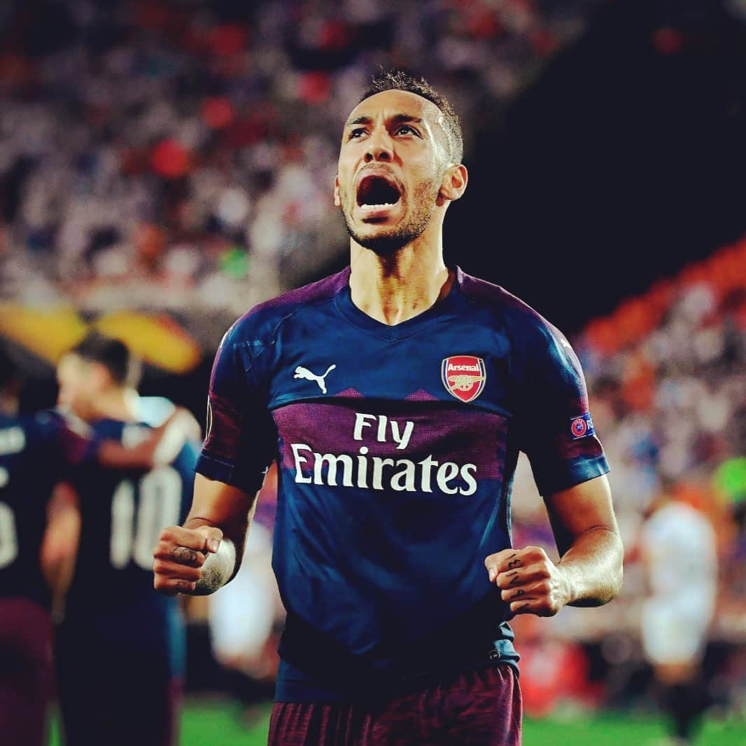 アーセナルFCさんのインスタグラム写真 - (アーセナルFCInstagram)「🙌 THAT. FEELING. 🙌 🤔 How’re you feeling, Gunners? We lead 4-2 on aggregate at half-time in the Mestalla... #afc #arsenal #arsenalfc #coyg #uel #europaleague #aubameyang」5月10日 4時58分 - arsenal