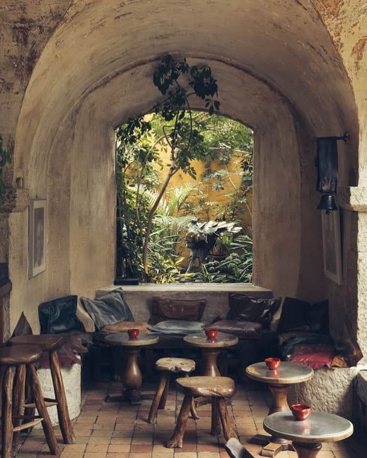 Meganさんのインスタグラム写真 - (MeganInstagram)「La Colombe D'Or 〰 by the amazing @romainlaprade #lacolombedor #interiordream」5月10日 4時51分 - zanzan_domus