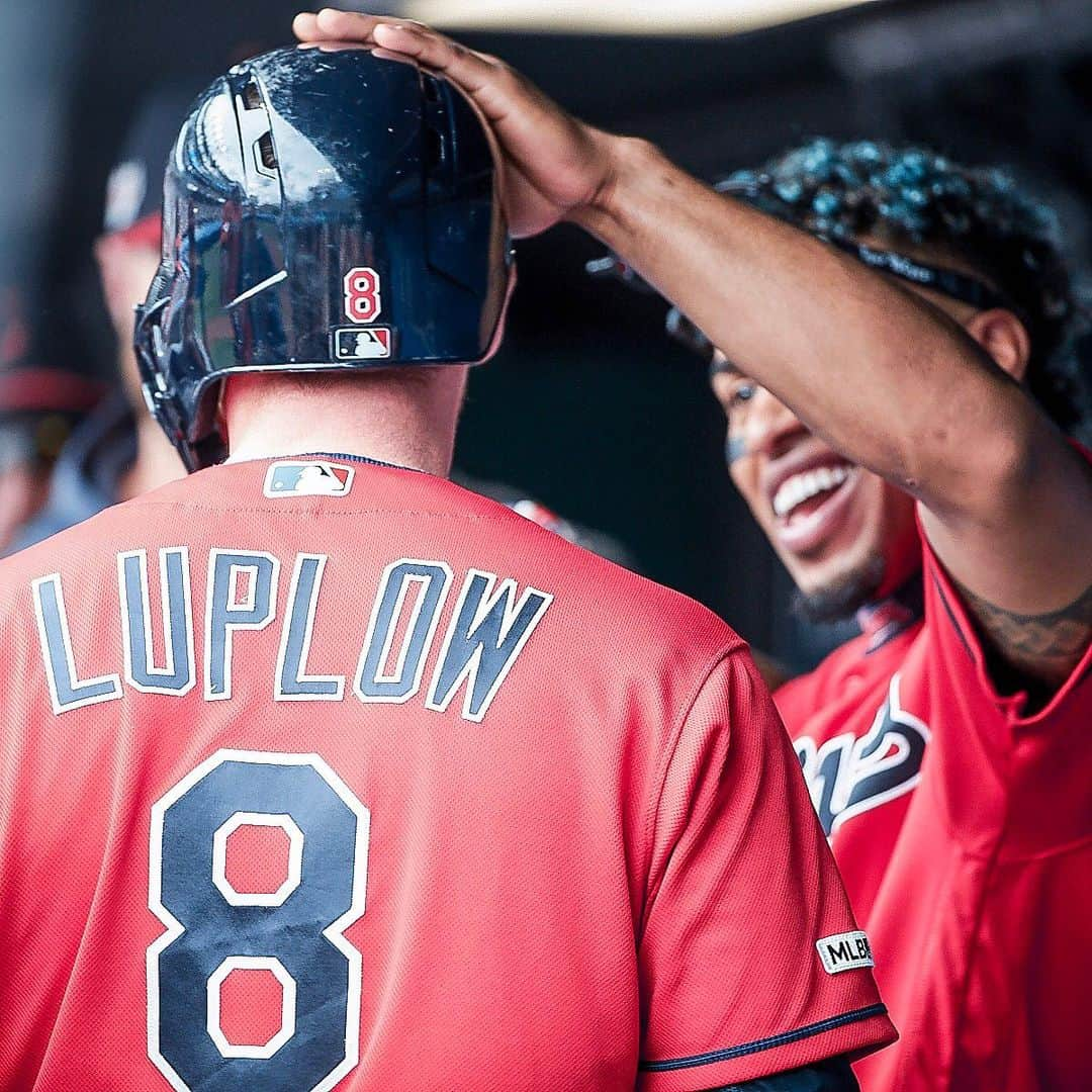 クリーブランド・インディアンスさんのインスタグラム写真 - (クリーブランド・インディアンスInstagram)「Welcome to the Luplow show! 🔥🔥 #RallyTogether」5月10日 4時54分 - cleguardians