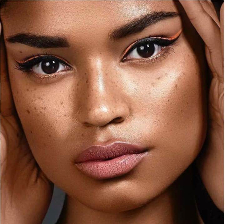 M·A·C Cosmetics UK & Irelandさんのインスタグラム写真 - (M·A·C Cosmetics UK & IrelandInstagram)「Have you heard the good nudes? ⠀ We have shades made for all skin tones🙌🏿🙌🏾🙌🏽🙌🏼🙌🏻⠀ Comment below if you're team nude #StripDown⠀ #regram @makeupbysarahct @lisaviertel.beauty @maccosmeticsafrica⠀」5月10日 5時00分 - maccosmeticsuk