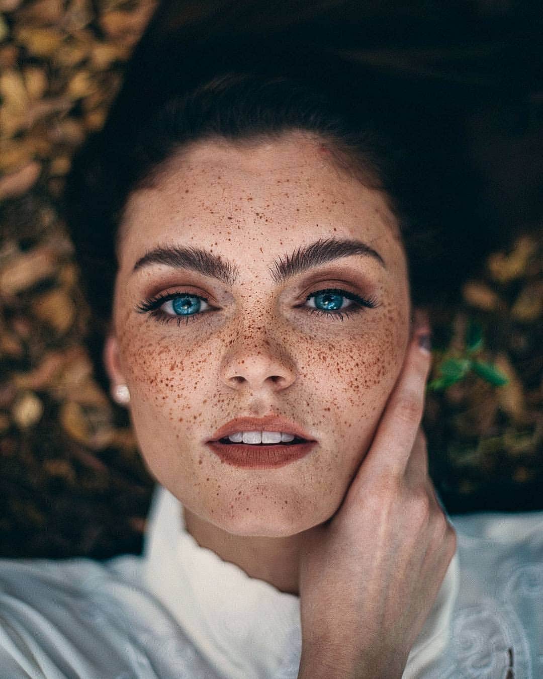 Nature|Folk|Portrait|Videoのインスタグラム：「━━━━━━━━━━━━━━━━━━━ Photo by  @_positivity Model @carolzinhanogueira Make-up @xengzulueta  Congratulations!  Selection by  @unsalsicilli ━━━━━━━━━━━━━━━━━━━ Team #ig_mood @unsalsicilli @humanistanbul @gizemparlak_ @emili35 @hakancgrn @gulumsedunya @semihcevval @gulperi_karademir @celilbezeng ━━━━━━━━━━━━━━━━━━━ Community @moodcommunity General Tag #moodcommunity ━━━━━━━━━━━━━━━━━━━ #ig_pics__positivity」