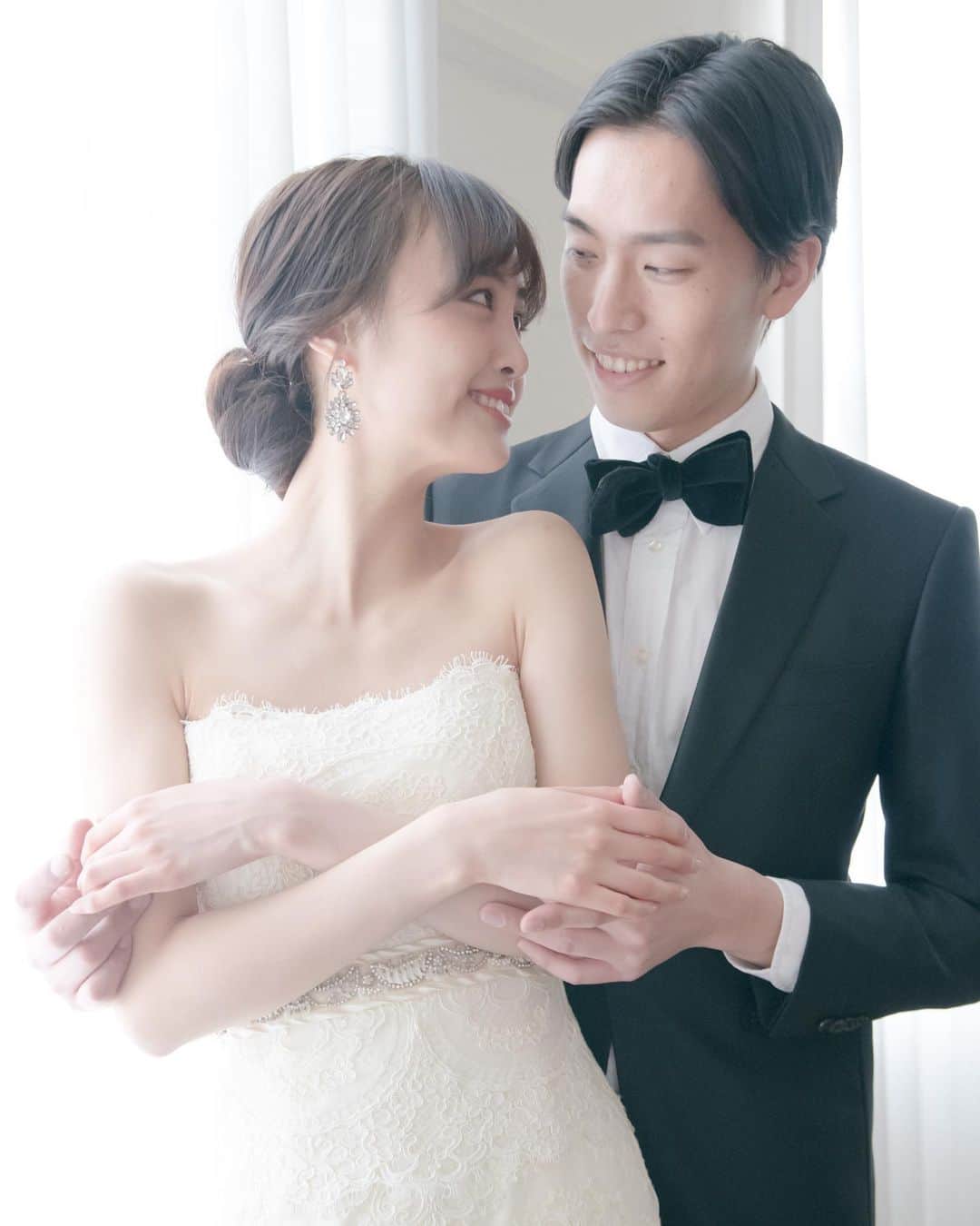 ステレオブライダル〈ヘアメイク〉のインスタグラム：「✴︎ #bridal #wedding #shooting #photo #hairmake #hair #make #hairmakestereo」