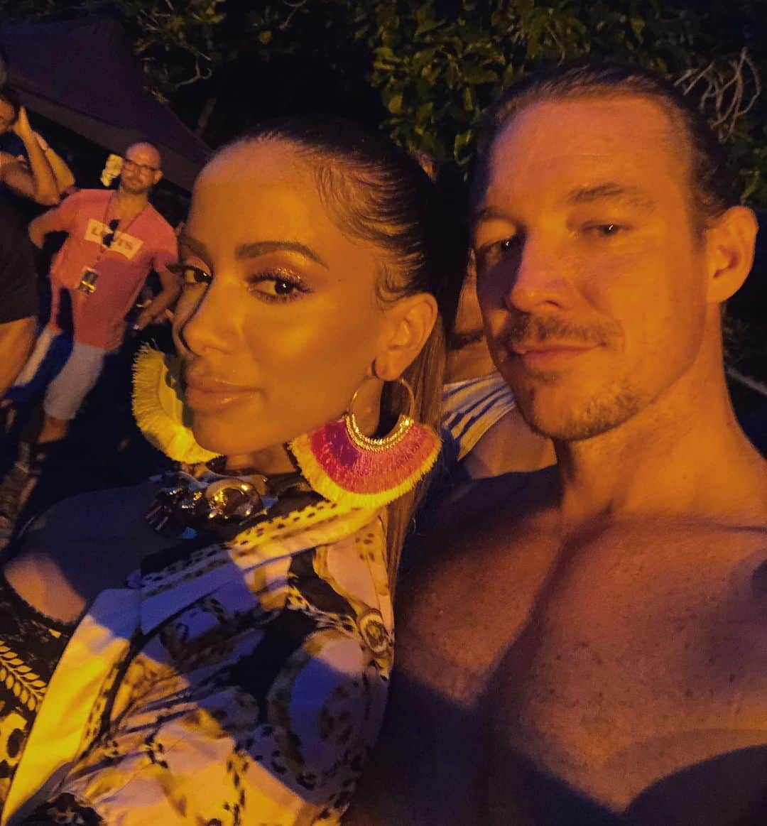 ディプロさんのインスタグラム写真 - (ディプロInstagram)「Se tem foto, tem video」5月10日 6時53分 - diplo