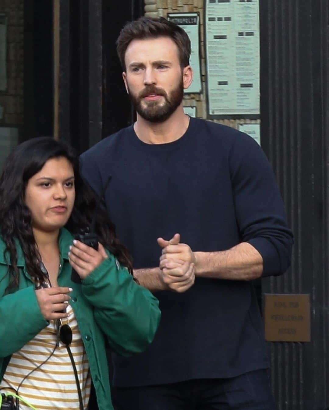 Just Jaredさんのインスタグラム写真 - (Just JaredInstagram)「Chris Evans gets back to work on the set of his new series #DefendingJacob in Boston. #ChrisEvans Photos: Backgrid」5月10日 7時04分 - justjared