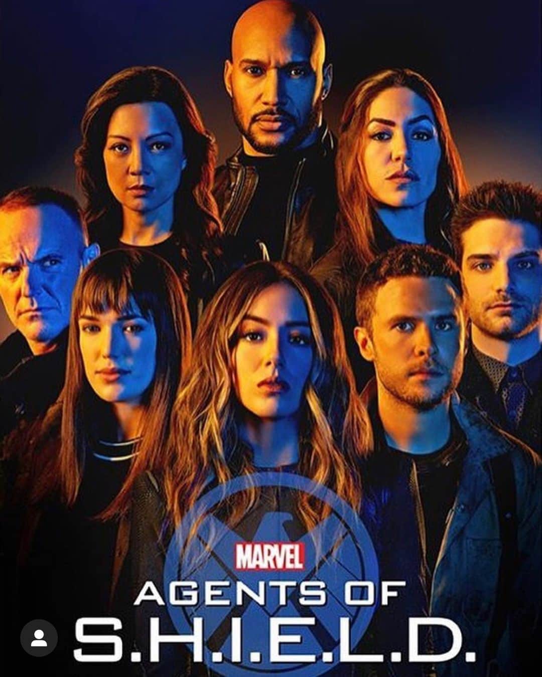 のインスタグラム：「Tomorrow #agentsofshield season 6 airs on @abcnetwork at 8/7 central. SEASON SIX! Here’s our poster. And then there’s a Queen album cover which is funny cause they look similar cause I don’t know why but omg imagine if all of a sudden our show was a musical, that we’ve been building up to for six years, and it was this big huge surprise!!!....I mean it’s not. But like, imagine that. Anywayyyyy, tune in tomorrow, it’s not a musical but it’s still really fun and marvel-y and badass, and awesome. You’ll like it a lot a lot I promise. 💥💋」