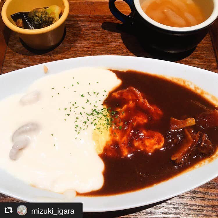 ハレノヒのインスタグラム：「#repost @mizuki_igara via @PhotoAroundApp (る)ハレノヒ、という変わった名前の#カフェ でご飯✨ ・ #デミグラスソース と#ホワイトソース の2種類のソースたっぷりの#オムライス が絶品でした😋🍴💗 ・ 食前に#スープ を飲むと、#代謝 上がって消化や#ダイエット に良いそうです😊 ・ #新宿カフェ  #ルミネエスト #ハレノヒ  #新宿グルメ  #カフェごはん  #カフェ巡り @mizuki_igara様 ご来店ありがとあございます😊お写真も嬉しいです♪ #harenohi#cafe#cute#shinjuku#lumineest」