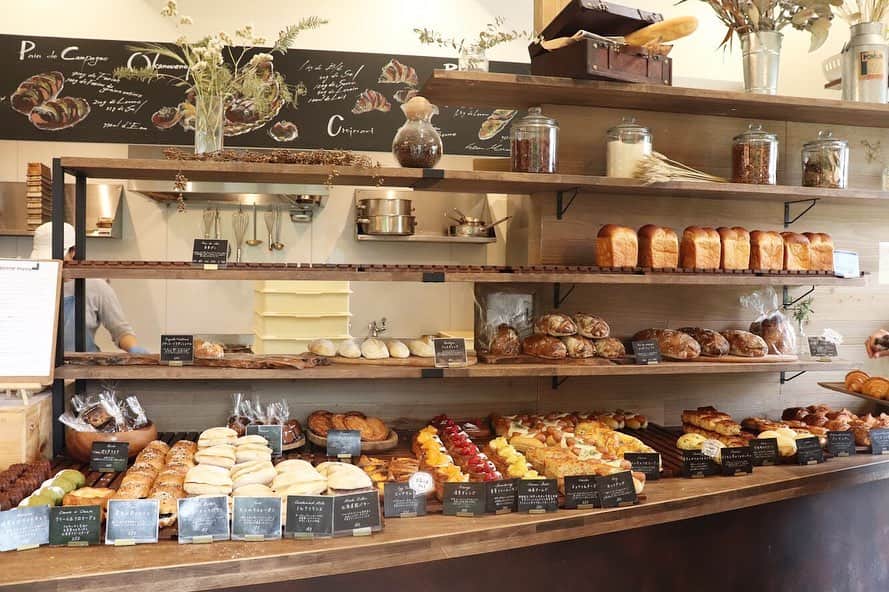 丘の上のパン屋 のグルメインスタ