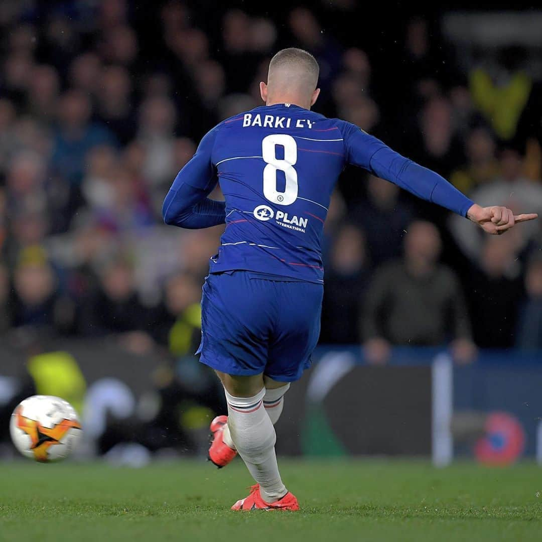 ロス・バークリーさんのインスタグラム写真 - (ロス・バークリーInstagram)「Baku, here we come! YES #ComeOnChelsea @EuropaLeague 🔵💪🏻」5月10日 8時16分 - rossbarkley