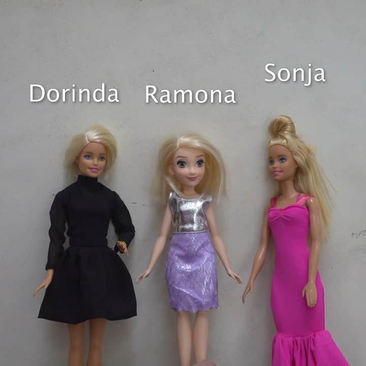 ヘザー・マクドナルドのインスタグラム：「Introducing, Real Housewives of New York Barbies. I took some liberties while re-enacting my favorite scenes. As always, I recap with voices on my podcast, Juicy Scoop with Heather McDonald. Enjoy and let me know your favorite parts!」