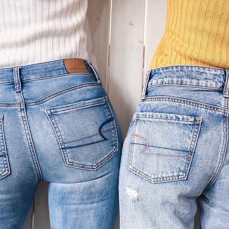 American Eagleさんのインスタグラム写真 - (American EagleInstagram)「Made for you (and your BFF) #AEjeans #rg @americaneaglejp #japan」5月10日 9時06分 - americaneagle