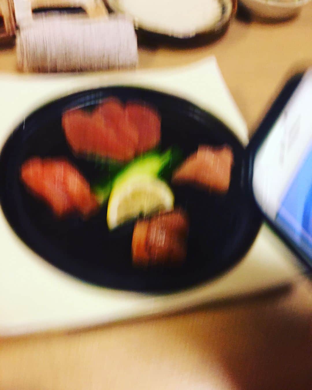 大野雄大さんのインスタグラム写真 - (大野雄大Instagram)「そして福岡でスタッフメンバーで食べた美味しかったご飯たち！！^ ^  いやぁ、写真じゃうまく伝わらないかもしれないですが、  本当にどれも美味しかったです。😊🙏」5月10日 20時49分 - da_ice_udai
