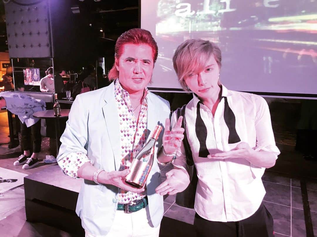 MiA のインスタグラム：「with 竹内力さん！ 真政 御馳走様でした！美味しかった🥂  #真政」