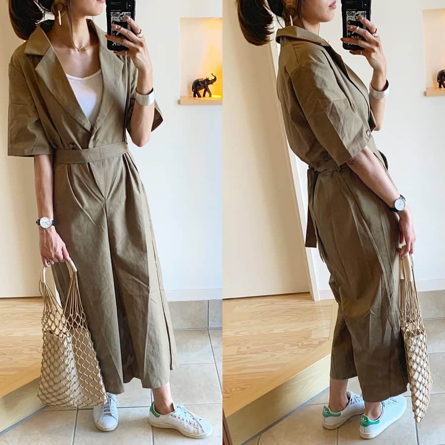 mocchiさんのインスタグラム写真 - (mocchiInstagram)「2019.05.10 ・ ・ @fifth_store の#開襟シャツオールインワン #マニッシュ な雰囲気～ ・ ・ 今日、園から母の日のプレゼント持って帰ってきてくれた♡ ・ ・ 小春は似顔絵だったんだけど なぜか、あたしメガネかけてた← #なぜ ・ ・ しかも、めっちゃ眉毛ふとかった😌 ・ ・ うん、いいんだ、ありがとう。 ・ ・ ・ ・ ・ #fifth#fifthtl#フィフス  #fashion #ootd #outfit #code #style#stylepoint#instafashion#instagood  #instalike#ファッション#コーディネート#コーデ#プチプラ#プチプラコーデ#今日の服#春服#春コーデ#今日のコーデ#ママコーデ#ママファッション#プチプラファッション#オトナカジュアル#大人コーディネート#大人ファッション」5月10日 20時08分 - mocchi_1126