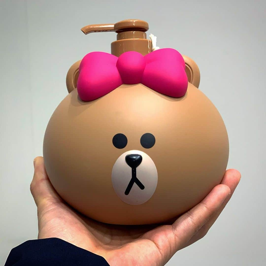 秋丸美帆さんのインスタグラム写真 - (秋丸美帆Instagram)「自分へのお土産🎁 . #line #linefriends #linefriendsstore #チョコちゃん #ライン」5月10日 20時00分 - mippy34