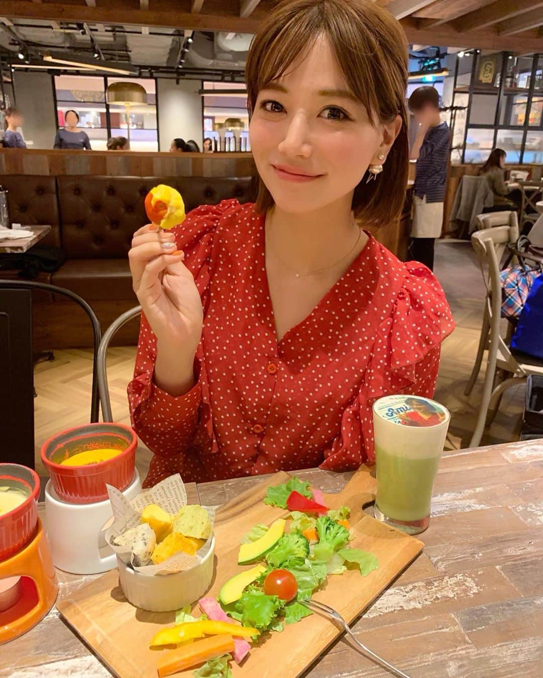 石井里奈のグルメインスタ