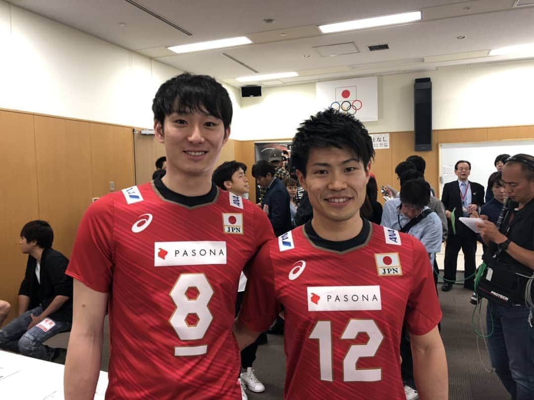 TBSバレブーさんのインスタグラム写真 - (TBSバレブーInstagram)「🏐バレーボール男子日本代表🇯🇵 始動会見&公開練習が行われました‼️ 「東京五輪まであと1年、今年は非常に重要な年になる❗」とどの選手も口にしていたのが印象的でした✨  今年は、ネーションズリーグ、アジア選手権、W杯と国際大会を戦っていきます👍 世界の強豪相手にどんなプレーを見せてくれるのか注目です👀🎶 #バレーボール #東京五輪」5月10日 20時12分 - tbs.volleyboo