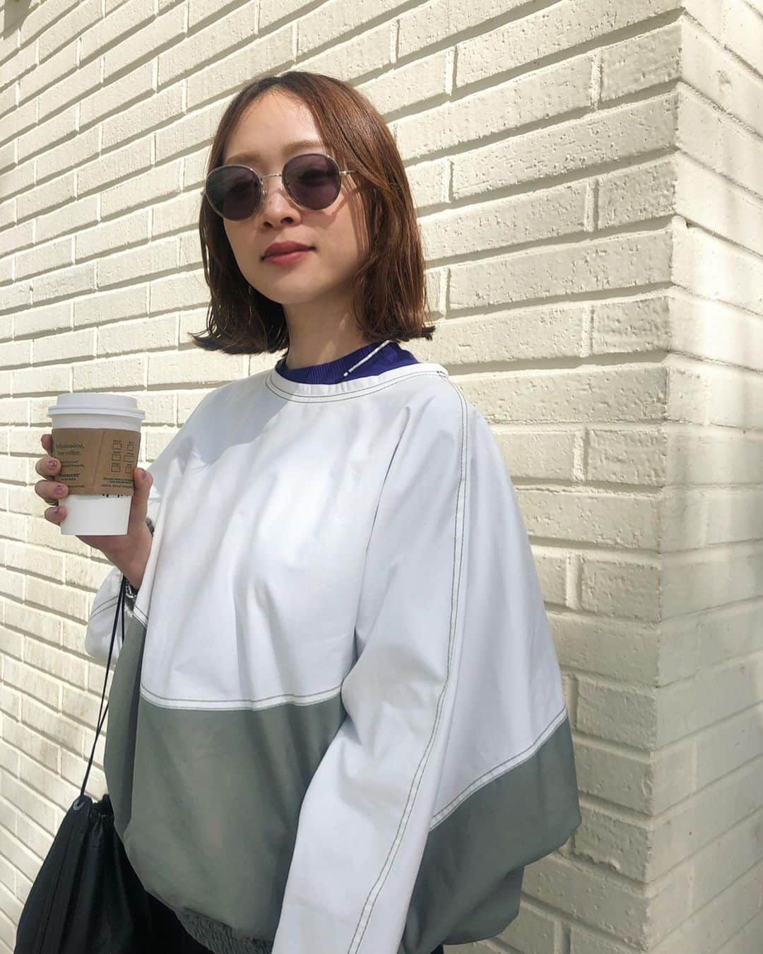 野尻美穂のインスタグラム：「ベンチュラはLAより寒くて去年の同じ時期より寒くて笑、足元泣いた😂（サンダルは気に入ってるから意地で履いてた😇車で移動中はソックス履いてね笑） でも好きなアンティークのお店でまたお気に入りを見つけて、スリフトで良いパンツも見つけて、イカすダイナーも行ってやはり良き場所でした。 すっごく食べてるけど夜はサラダにしてたから体重はセーブ！！！笑 #miho_LA  #ventura #nodancingontables #相方さんの頼んだチキンがフルサイズで笑った🤣 #mihonano」