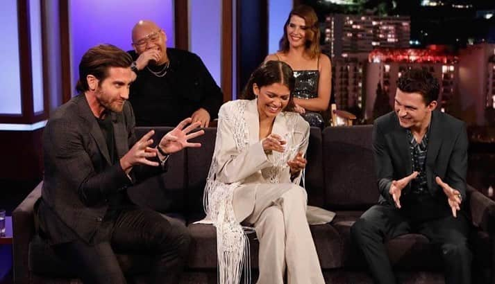 ゼンデイヤさんのインスタグラム写真 - (ゼンデイヤInstagram)「Clearly we had a terrible time on @jimmykimmellive」5月10日 12時50分 - zendaya