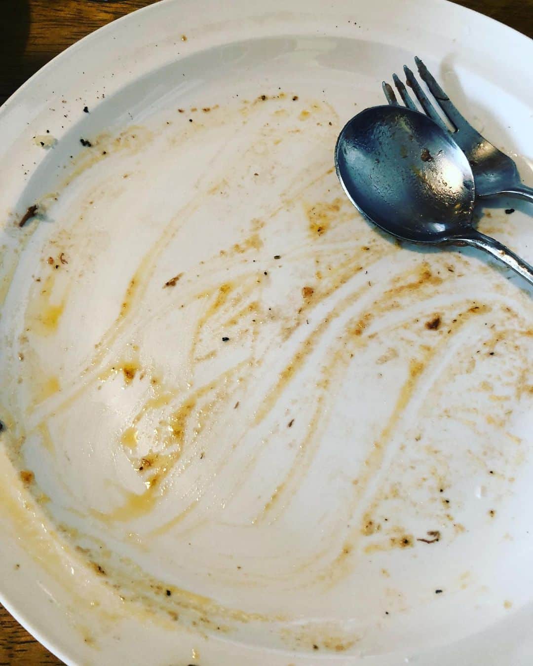大根仁のインスタグラム：「ちょっとした事件レベルの、とんでもなく美味いパスタ屋発見。食べログに載っておらず、電話番号も公開してなくて、ショップカードも無かったので、店名は秘す。いやいや参りました。」