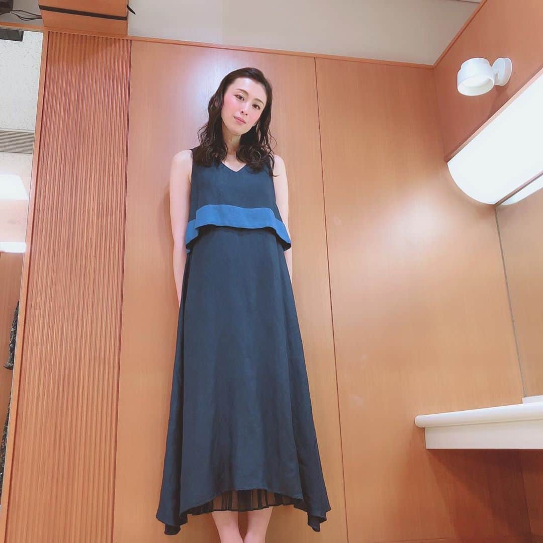 雛形あきこさんのインスタグラム写真 - (雛形あきこInstagram)「お洋服 #BlackMouton」5月10日 13時50分 - akiko_hinagata