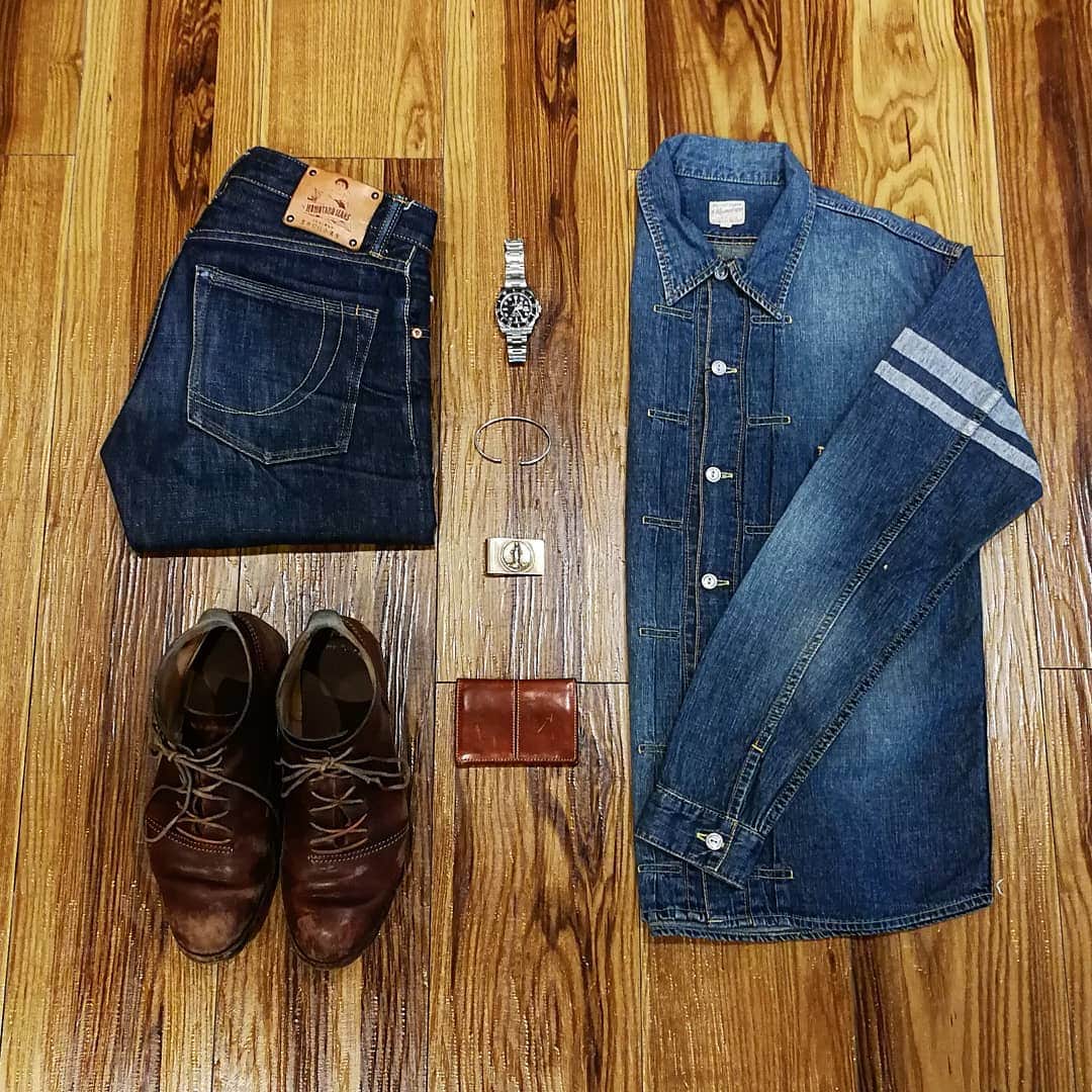 momotarojeansのインスタグラム：「GTB ☓ Copper Denim  #kojima #kurashiki #okayama #jeans #denim #denimday #denimporn #denimhead #selvedge #selvage #selvedgedenim #selvedgeforum #denimevolution #selvedgemurah #unionspecial #goingtobattle #madeinjapan #japanesedenim #fading #naturalfading #madebyhand #madeinjapan #jeanslife #vintagejeans #fade #selvedge #mensweardaily」