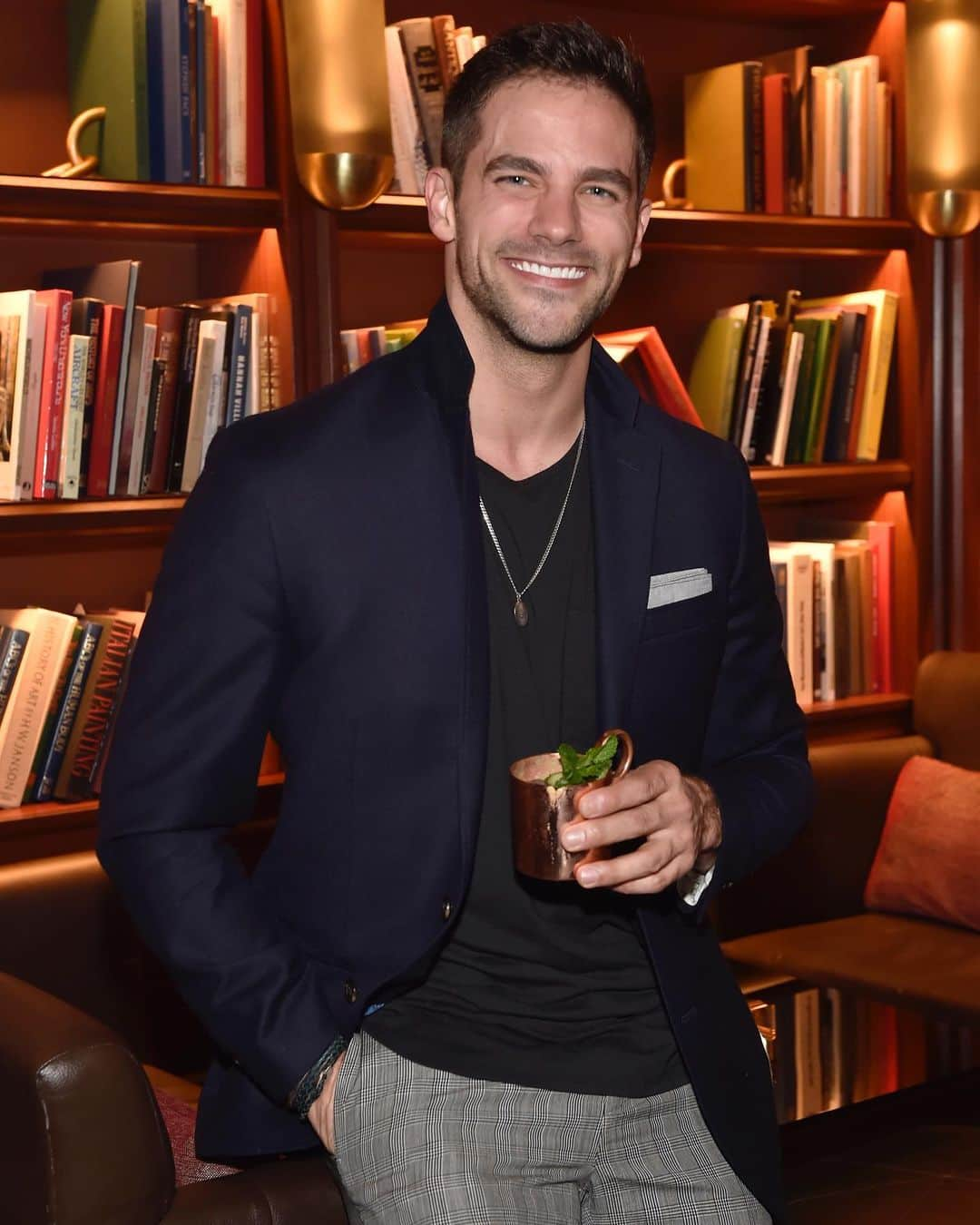 Just Jaredさんのインスタグラム写真 - (Just JaredInstagram)「@brantdaugherty looks so handsome celebrating his Bachelor Party with friends in Vegas! #BrantDaugherty Photos: Getty」5月10日 15時43分 - justjared