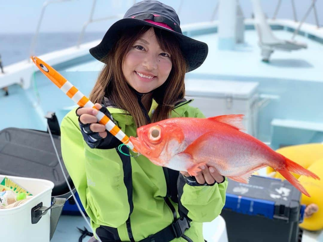 晴山由梨のインスタグラム