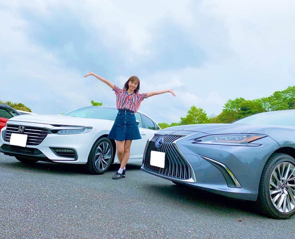 夏江紘実さんのインスタグラム写真 - (夏江紘実Instagram)「・ ‪📢お知らせ📢 ‬ ‪本日発売の雑誌『ベストカー』さんに、掲載して頂いてますーー！！！‬ ・ ・ ‪私の好きなセダン車との撮影です！‬ ‪レクサスのES300h、ホンダのINSIGHT‬。実際に試乗もさせて頂きました😊✊🚗‬ ‪是非GETして読んで下さると嬉しいです❤️感想教えて下さい❤️ ・ ・‬ ‪#bestcar #車 #セダン #ベストカー‬ #picstagram #photo #instapic #instagram #ootd #carstagram #carlife #car」5月10日 16時20分 - kaehiromi
