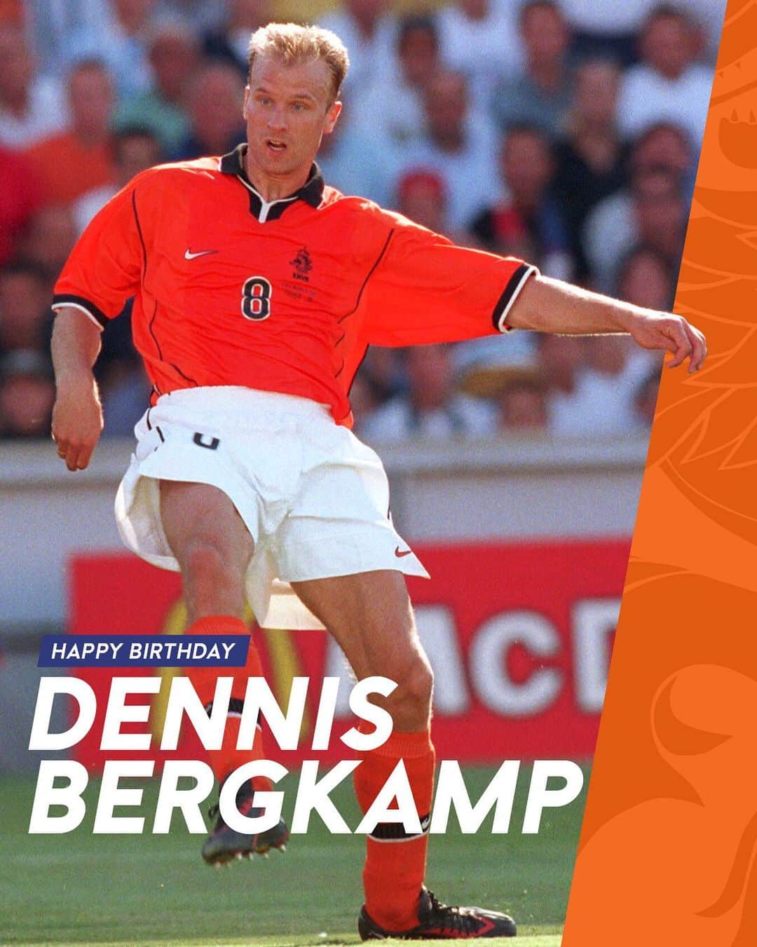 サッカー オランダ代表チームさんのインスタグラム写真 - (サッカー オランダ代表チームInstagram)「Dennis Bergkamp viert vandaag zijn 5️⃣0️⃣ste verjaardag! Van harte gefeliciteerd 🎉 #dennisbergkamp #happybirthday #nederlandselftal #onsoranje」5月10日 16時32分 - onsoranje