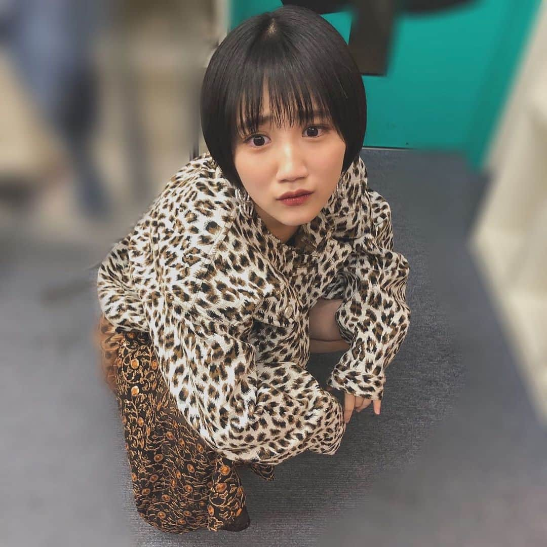 ANGERMEさんのインスタグラム写真 - (ANGERMEInstagram)「川村文乃です🐟  今日は 船木結ちゃんのお誕生日🎂 17歳！！お誕生日おめでとう～🌟🌟 ふなちゃんはいつも明るくて面白くてキューティーでチャーミングです👸 いつもふなちゃんの笑顔に元気を貰います！！！ キラキラなセブンティーンになりますように、、、🥰 今日はお気に入りのふなちゃんを📸  #アンジュルム #ANGERME #船木結 #ふなちゃん #アルミホイルフナチャン #かわむかめら #川村文乃」5月10日 16時44分 - angerme_official