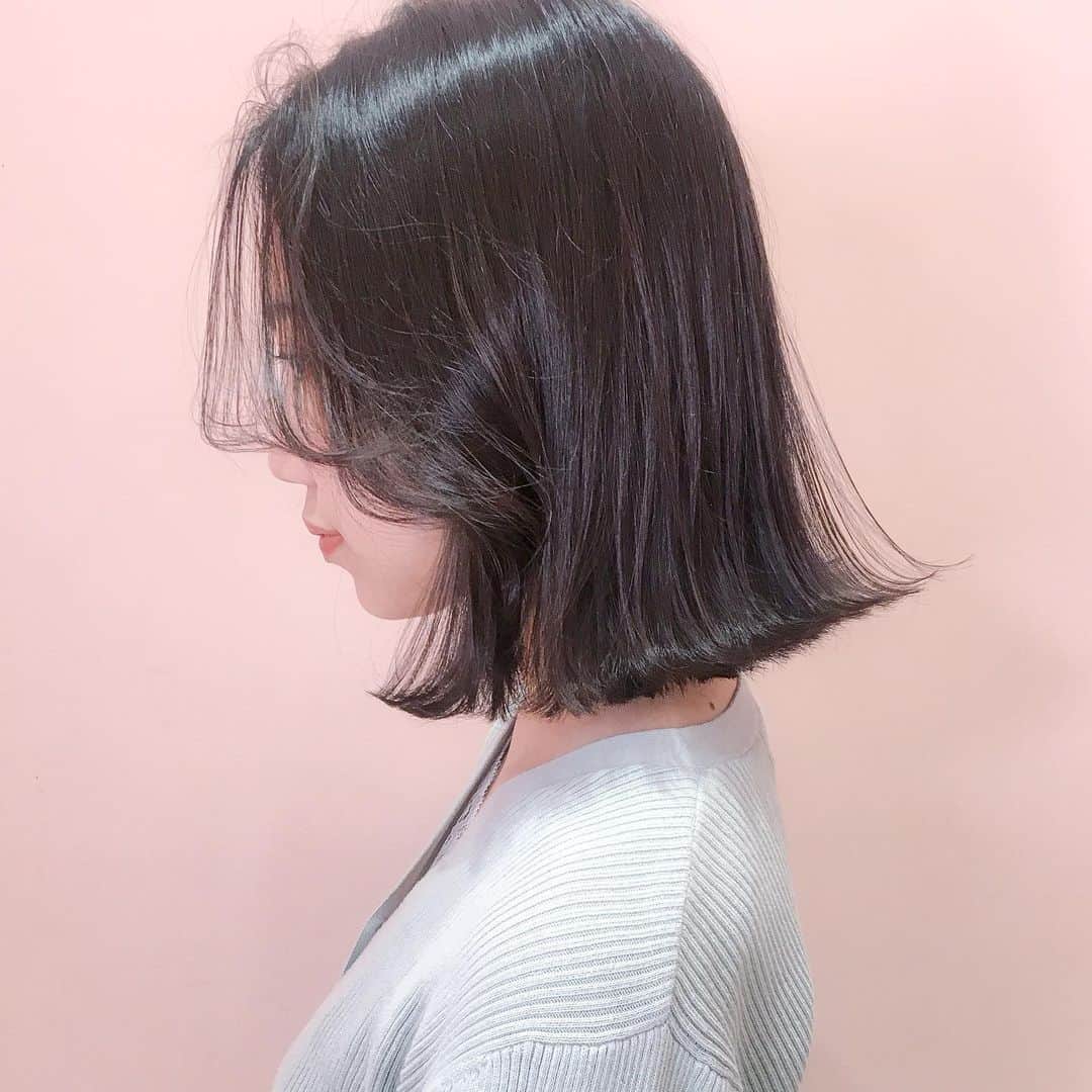 原涼香のインスタグラム：「ㅤㅤㅤㅤㅤㅤㅤㅤㅤㅤㅤㅤㅤ コリアンボブ🍈 顔まわりのカットもポイントです💓 ㅤㅤㅤㅤㅤㅤㅤㅤㅤㅤㅤㅤㅤ」
